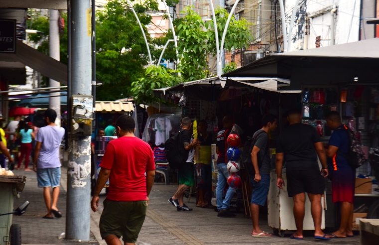 Informalidade atinge 4 milhões de trabalhadores com mais de 60 anos