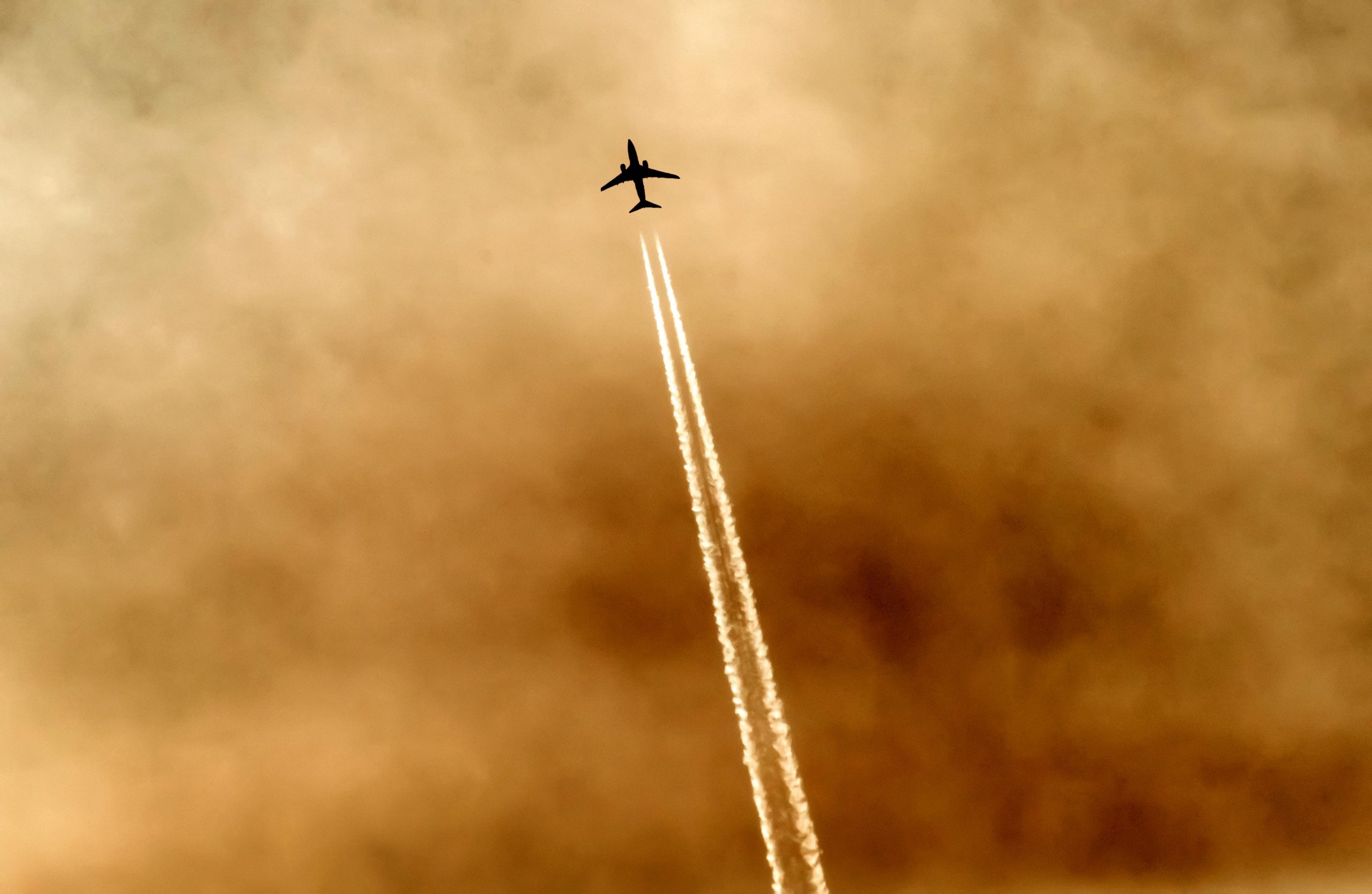 Brasil rumo à descarbonização do setor aéreo