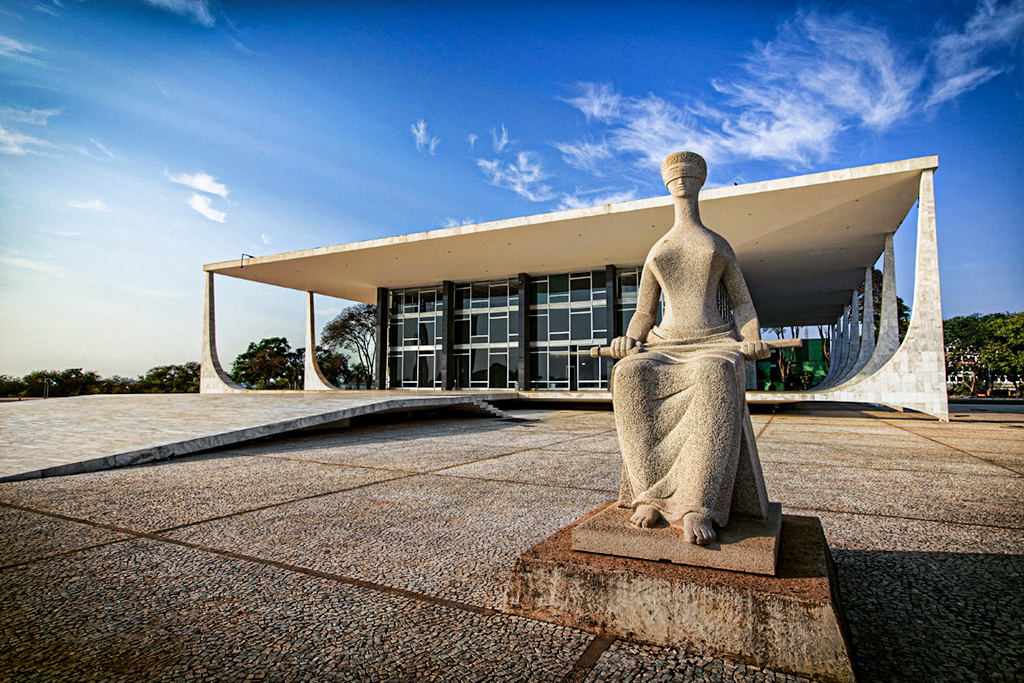 Inovação e liderança feminina são temas de debate dentro dos escritórios jurídicos atuais