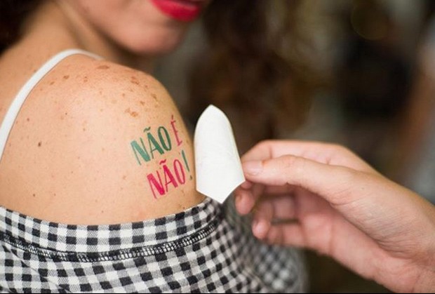 8 a cada 10 mulheres brasileiras temem sofrer assédio durante o Carnaval