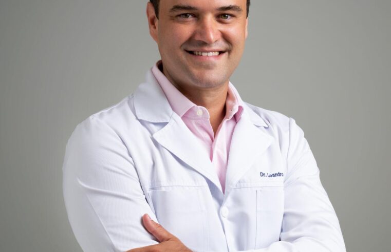 Professor de medicina da Feevale lança livro sobre cuidadores de Pessoas com Demência