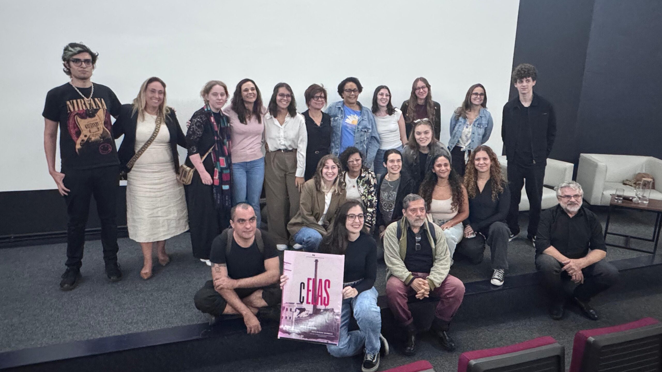 Documentário “Celas” é exibido na UFRGS e movimenta debate entre estudantes de Direito